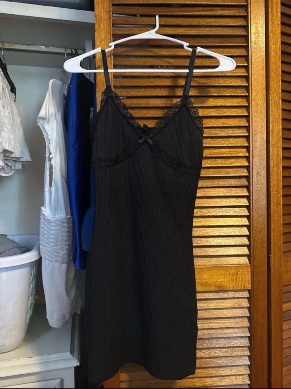 H&M Black Lace-Trim Ribbed Slip Dress